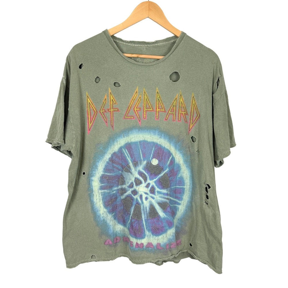 Def Leppard Shirt M Adrenalize Distressed Short Sleeve Band Tee Rock Grunge